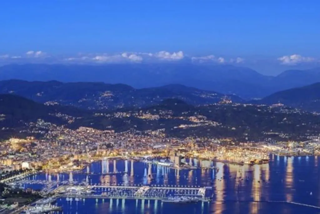 Apartment Cinque Terre Sweet Home La Spezia